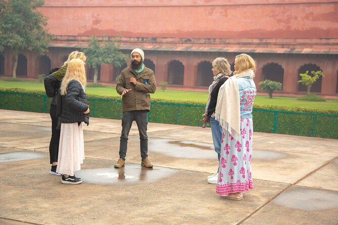 3-Hour Unimaginable Beauty of Taj Private Guided Tour - Where you meet and how the ticket rules work