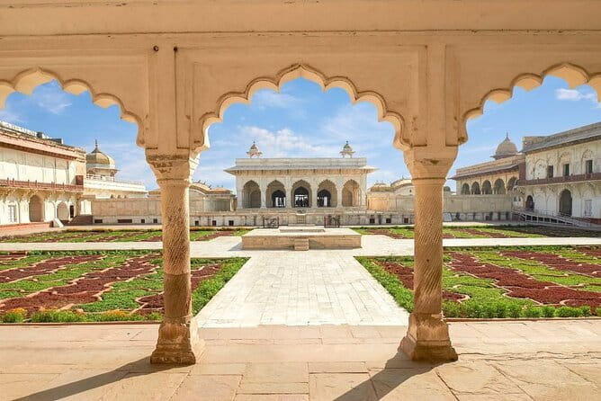 Access to the Taj Mahal skipping the Queue - Taj Mahal Tickets - Should You Book This Taj Mahal and Agra Fort Skip-the-Line Ticket Tour?