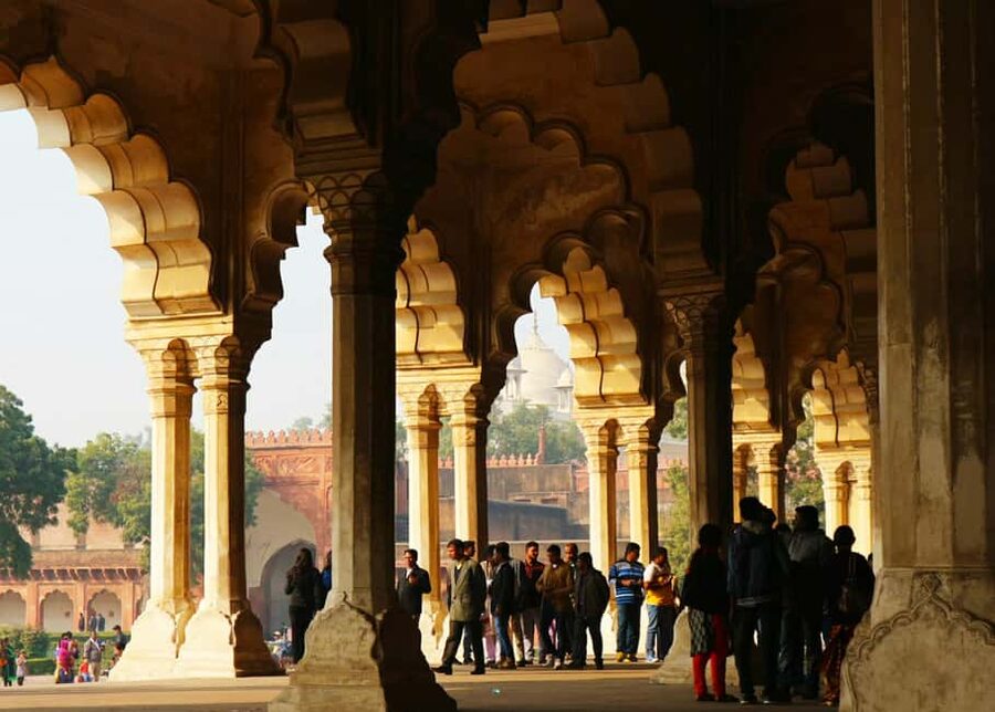 Agra Fort: Guided UNESCO Heritage Walking Tour - Key Things You’ll Notice on This Agra Fort Walk