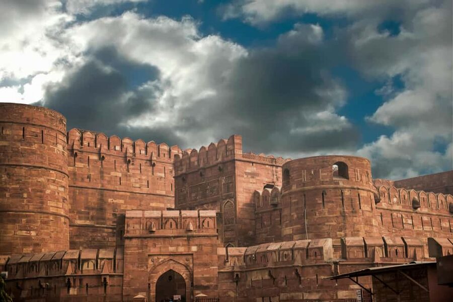 Agra Fort: Guided UNESCO Heritage Walking Tour - Agra Fort in One Hour: Why This Guided Walk Works