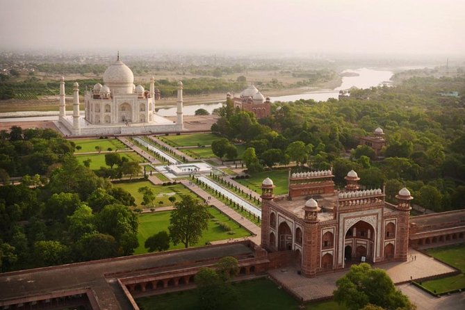Agra Half-Day Tour of Taj Mahal and Agra Fort - Getting Picked Up in Agra and Moving Efficiently