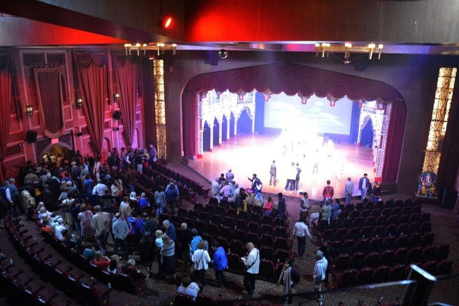 Agra: Mohabbat the Taj show tickets and agra transfers - Price and value: is $49 per person a fair deal?