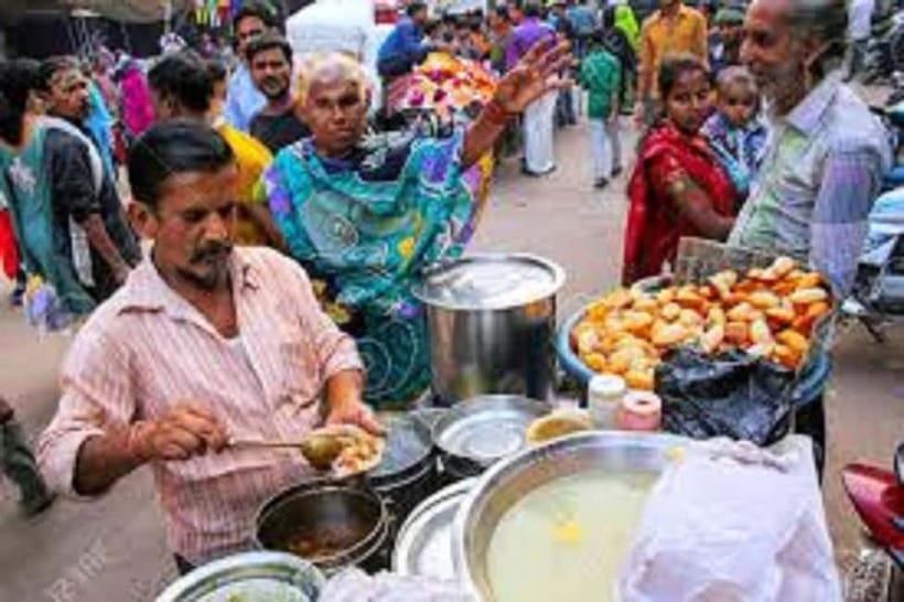 Agra : Old Bazar & Kinari Bazar Heritage Walking Tour. - Key things you’ll notice right away