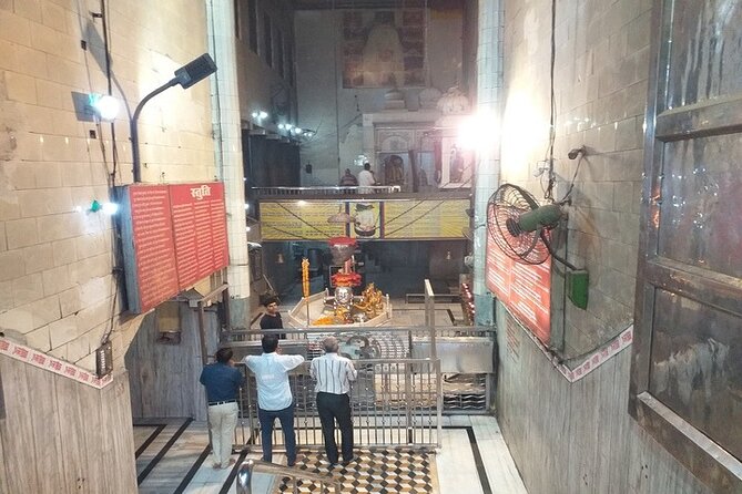 Agra Old City Walking Tour, Private Heritage walking Guided Tour - Daresi wholesale market to the Yamuna: where your Taj Mahal view happens