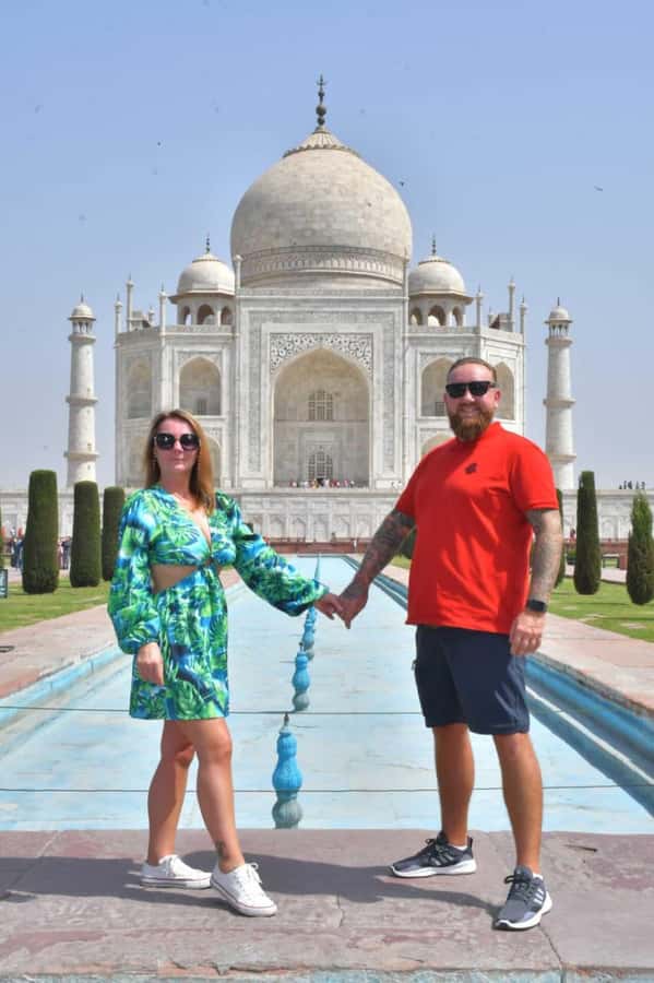 Agra: Premier Tour of Taj Mahal & Agra Fort All Inclusive - Price and logistics: is $10 per person really good value?