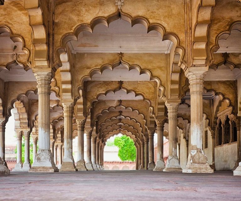 Agra: Private Taj Mahal and Agra Fort Tour with Hotel Pickup - Agra Fort: Mughal residence in red sandstone