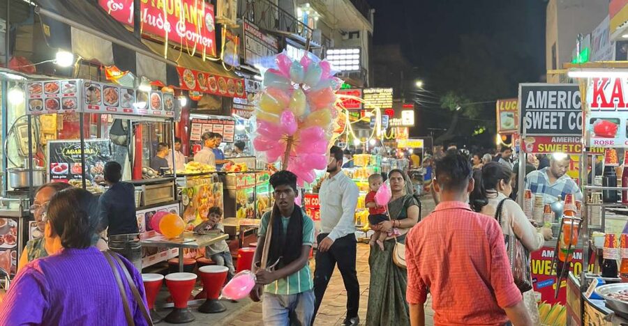 Agra: Sadar Bazar Food Market Night Walking Tour by Tuk-Tuk - Night Street Food in Agra’s Sadar Bazar: Why This Works
