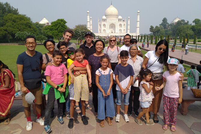Agra Shopping Tour with Guide - Zardozi Workshop: Gold and Silver Thread You Can Actually See