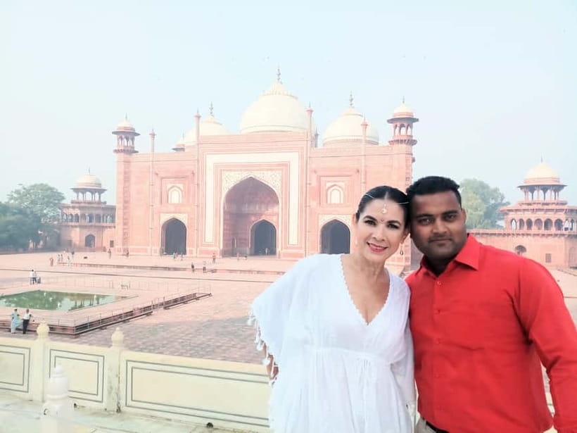 Agra: Skip-the-Line Fast Entry Ticket to the Taj Mahal - Who should book this private skip-the-line experience