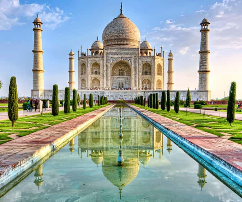 Agra: Skip-The-Line Taj Mahal & Agra Private Tour By Car - Skip the Ticket Line to the Taj Mahal: What You Gain (and What You Watch For)