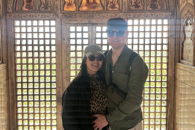 Agra: Skip the Line Taj Mahal and Agra Fort Private Day Tour - Private Pickup and Fast-Track Taj Access: The Real Value