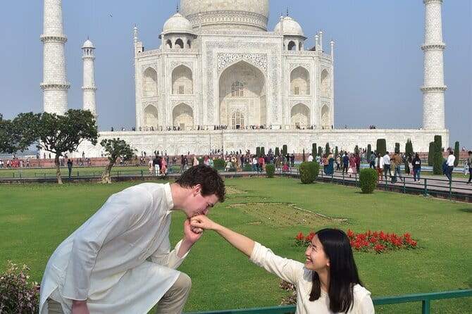 Agra: Skip-the-Line Taj Mahal and Agra Fort Tour - All Inclusive - The optional Mughal craft stop: marble inlay and hands-on context