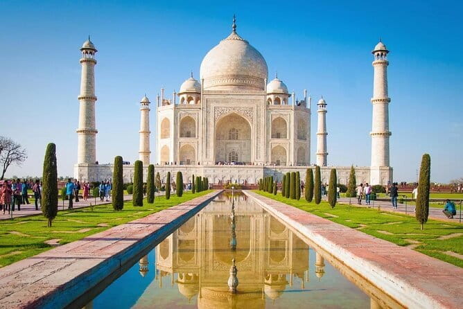 Agra: Skip-the-Line Taj Mahal and Agra Fort Tour - All Inclusive - Price and logistics: when this tour is a smart buy