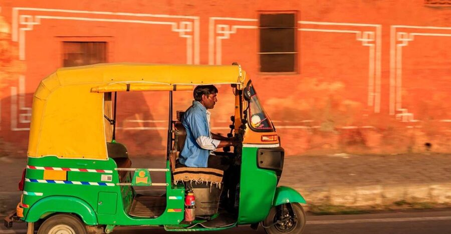 Agra: Skip The Line Taj Mahal Tour With Optional Tuk Tuk - Key Things That Make This Tour Worth It