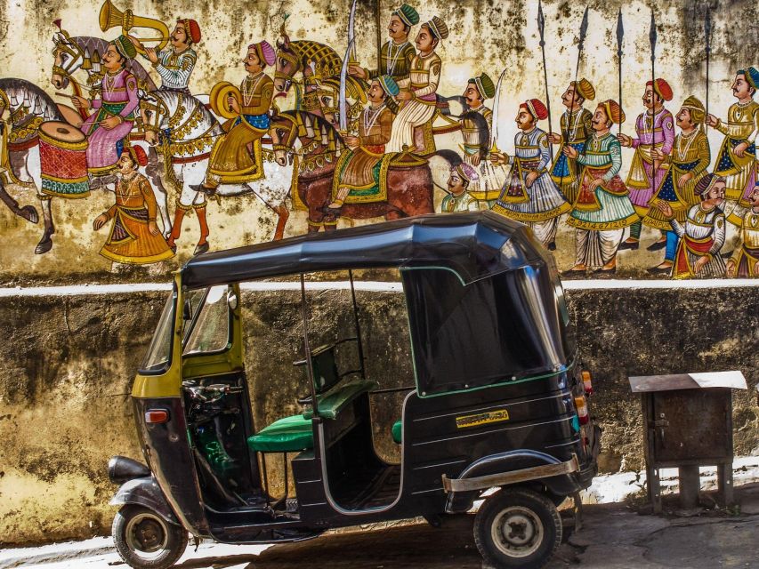 Agra: Skip The Line Taj Mahal Tour With Optional Tuk Tuk - The Agra Break: Walk, Free Time, and a Food Tasting Slot