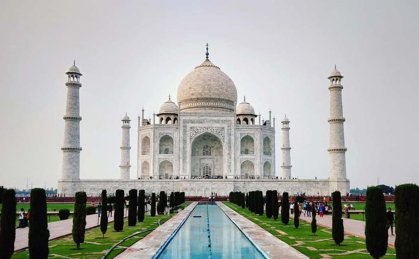 Agra: Taj Mahal & Agra Fort Private Tour - What to bring (and what to avoid) for a smooth Taj Mahal visit