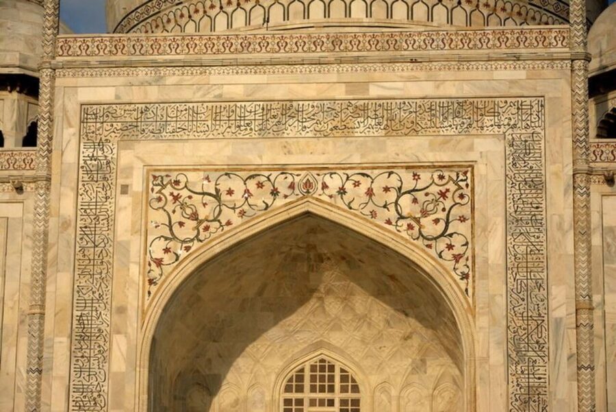 Agra: Taj Mahal Agra Full or Half Day Tour with Local Guide - Agra Fort stop: why it pairs well with the Taj