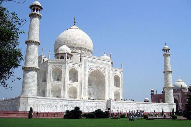 Agra: Taj Mahal and Agra Fort Private Guided Half-Day Trip - Why a Taj Mahal Sunrise + Agra Fort combo is smart