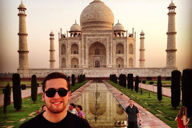 Agra: Taj Mahal and Agra Fort Private Guided Half-Day Trip - Tickets, breakfast/lunch, and the small details that affect your day