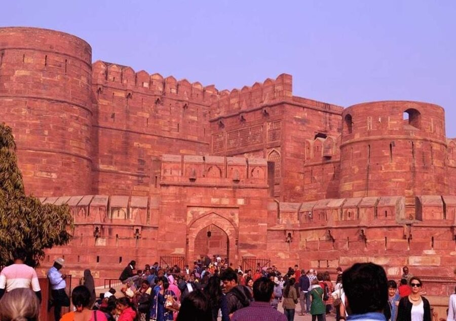Agra: Taj Mahal and Agra Fort Private Tour with Lunch - Getting In Smoothly: Skip-Line Tickets and Priority Entrance