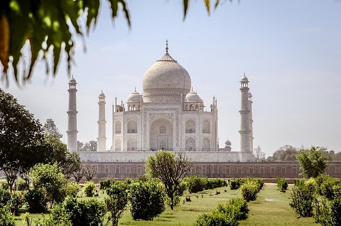 Agra Taj Mahal and Mausoleum Tour with Guide - Price and value: $30 for a guided Taj that focuses on meaning