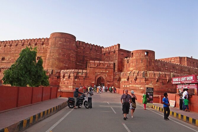 Agra Taj Mahal and Mausoleum Tour with Guide - What could slow you down (and how to plan around it)