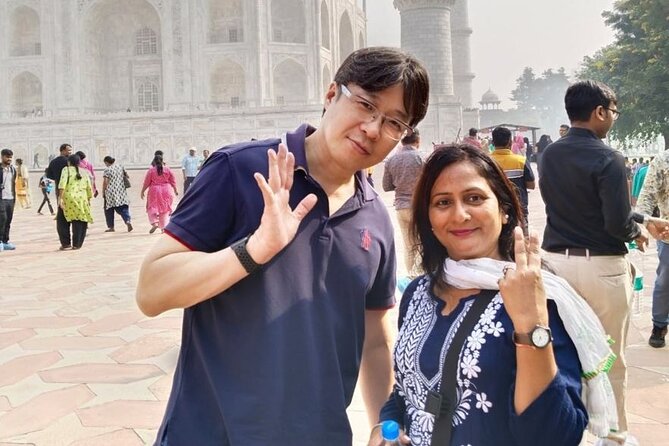 Agra Taj Mahal and Mausoleum Tour with Guide - What your guide should point out outside the Taj