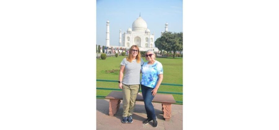 Agra:Taj Mahal Skip-The-Line Guided Tour with Breakfast - Inlay Work Demonstration: Seeing the Craft Behind the Marble