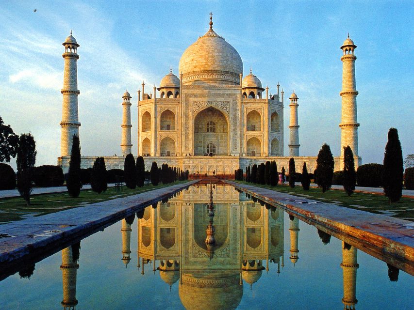 Agra:Taj Mahal Skip-The-Line Guided Tour with Breakfast - Breakfast at a 5-Star Restaurant: A Real Morning Upgrade
