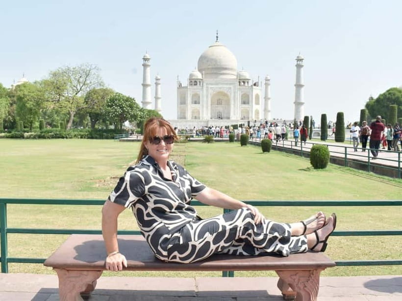 Agra: Taj Mahal Sunrise & Agra Fort Guided Tour Options - What you get for the money: guide-only vs all-inclusive