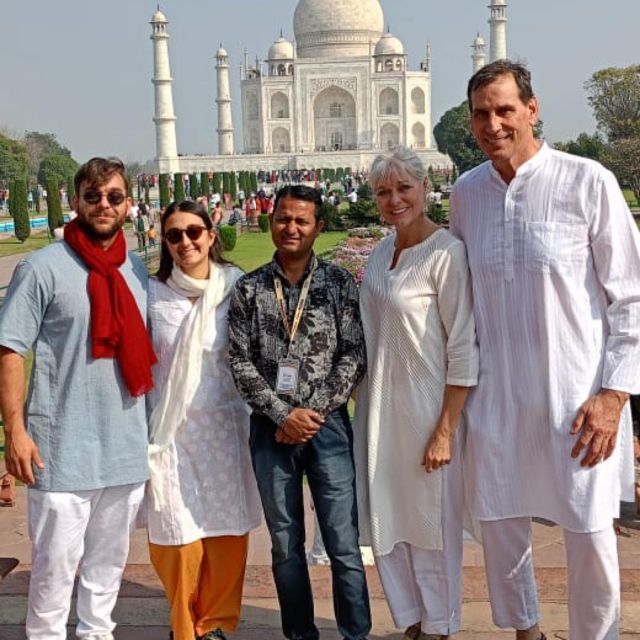 Agra : Taj Mahal tour with guide - Agra Fort: your second anchor stop
