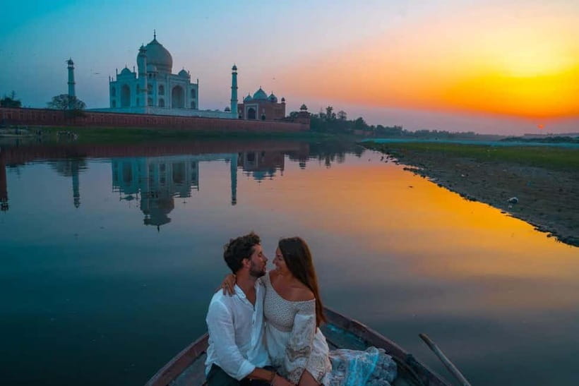 Agra: Taj Mahal Vip Tickets with Guide & Backside Boat Ride - Key moments that make this Agra tour work