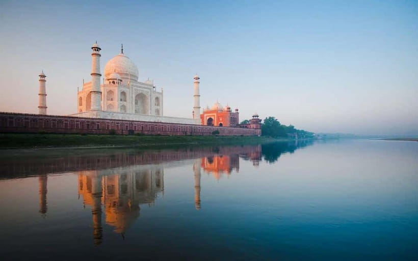 Agra: Taj Mahal Vip Tickets with Guide & Backside Boat Ride - Guide languages and what that means for you