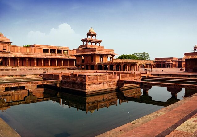 Agra To Jaipur Drop Via Fatehpur Sikri & Chand Baori, Step Well - Key Things to Know Before You Go