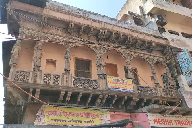Agra Walking Tour - Getting past Taj Mahal traffic: what this walk is really for