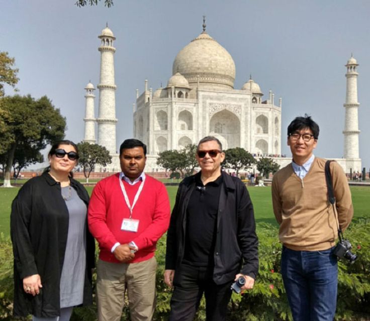Book Govt. Approved Tour Guide For Taj Mahal & Fort - Agra Fort: UNESCO Walls and Akbar’s 1565 Setting