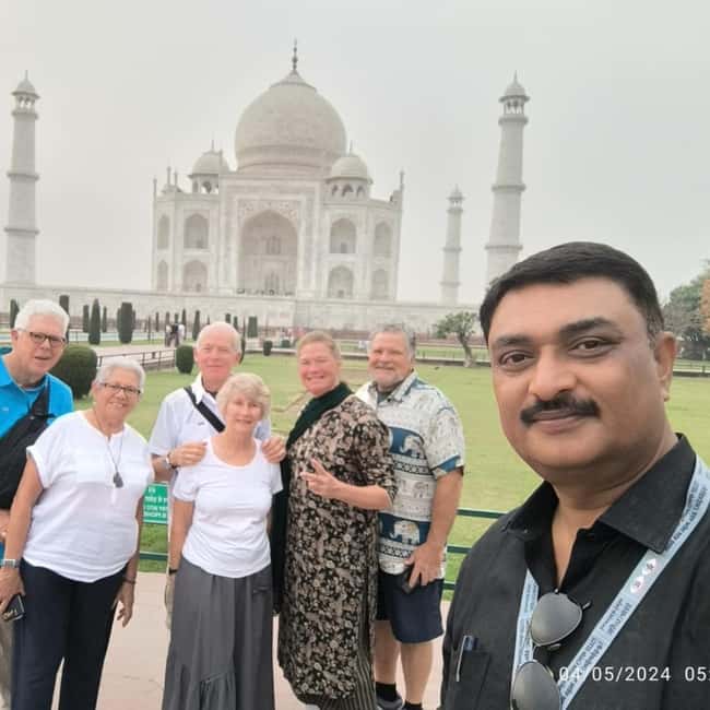 Delhi Airport to Taj Mahal 1 Day Trip - Key Points You’ll Care About