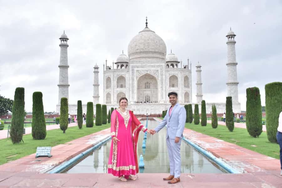 Delhi: Taj Mahal & Agra Tour by Gatimaan Express Train - The Taj Mahal: 3 hours that actually lets you see it