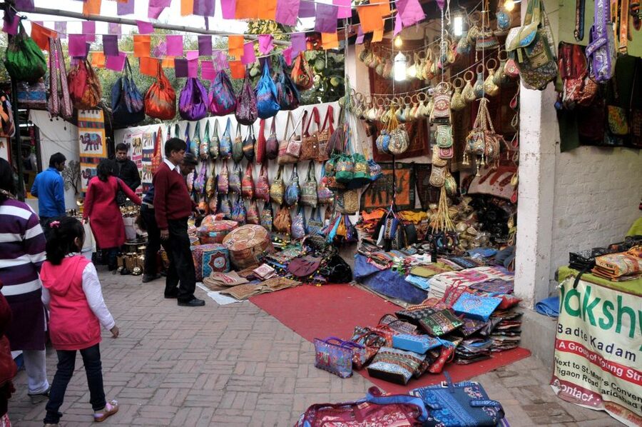 From Agra: Agra Heritage Walking Tour - Your Guide and the Local Storytelling Style