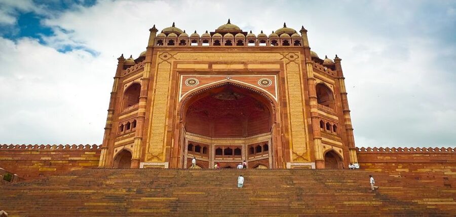 From Agra: Fatehpur Sikri and Market Private Half-Day Tour - What to bring (and what to wear) for a comfortable day