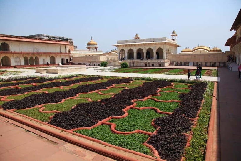 From Agra: Half Day Sunrise Tour of Taj Mahal with Agra Fort - Extra stop possibility: a Mughal craft visit (not guaranteed)