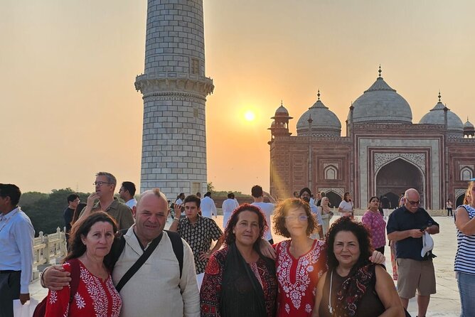 From Agra: Skip-the-Line Taj Mahal & Agra Fort Private Day Tour - What the guide should do for you at these sites