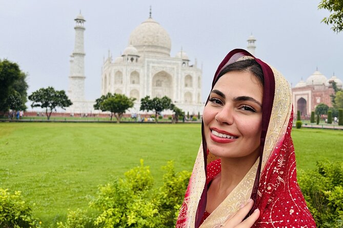 From Agra - Taj Mahal, Agra Fort and More - Private Guide Styles: Why the Human Touch Matters