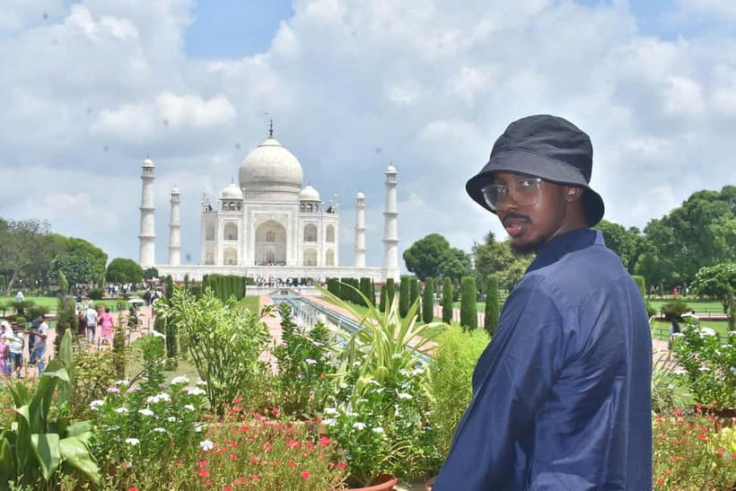 From Agra: Taj Mahal Tour w/ Elephant Conservation - Entering the Taj Mahal fast: 2.5 hours with real guide time