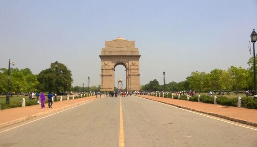 From Delhi: All Inclusive Old & New Delhi Tour With Option - Lotus Temple: the spiritual stop that feels different from the monuments
