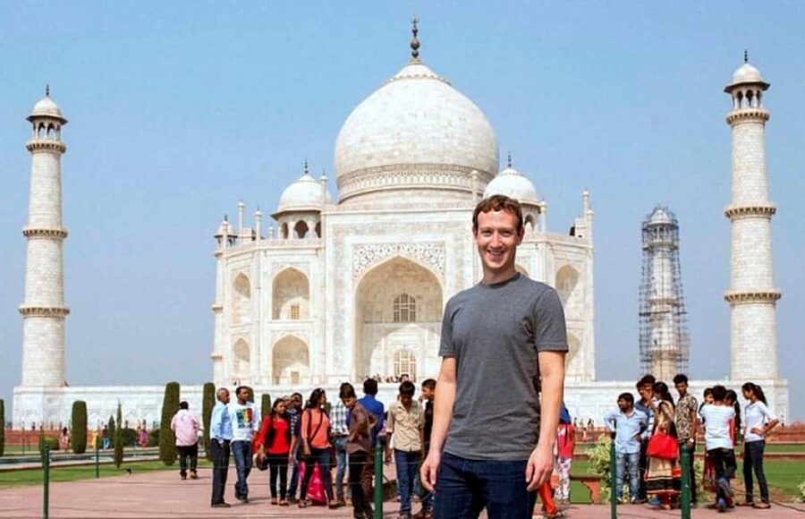 From Delhi: Deluxe Taj Mahal and Agra tour with Luxury Cars - Taj Mahal with VIP skip-the-line: what the separate entrance changes