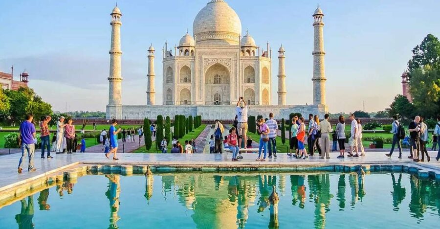 From Delhi:Overnight Taj Mahal Tour by Car with 5-Star Hotel - Overnight in a 5-Star Agra Hotel (With Breakfast Included When Selected)