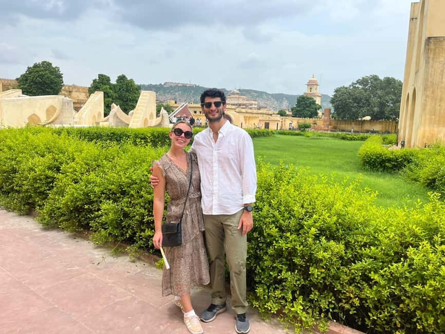 From Delhi: Private 2-Day Golden Triangle Luxury Tour - Hawa Mahal, Jantar Mantar, and City Palace: the full Jaipur arc