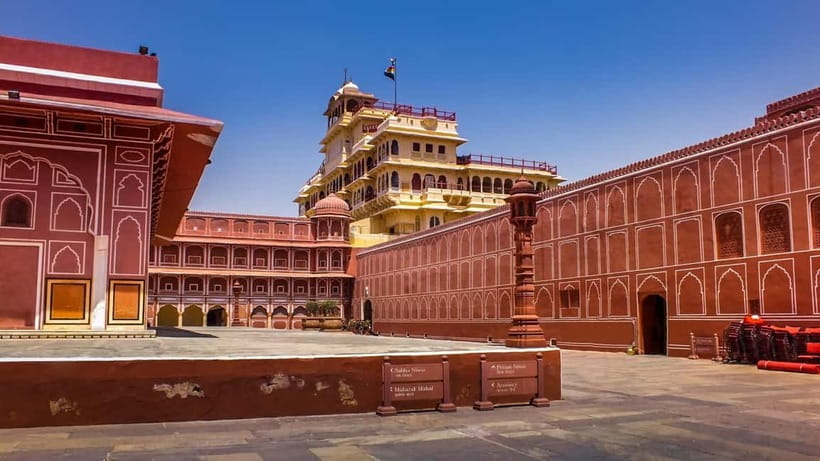 From Delhi: Private Full-Day Jaipur Highlights Tour - City Palace courtyards: imperial grandeur without the chaos