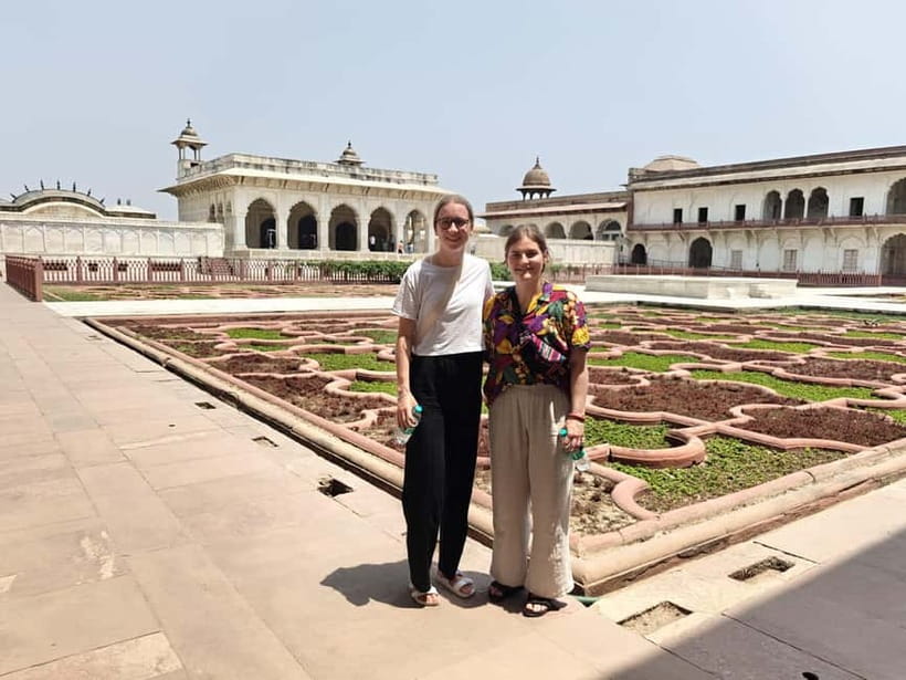 From Delhi: Private Layover Taj Mahal Day Tour By Car - Turning a Delhi Layover Into Taj Mahal and Agra Fort